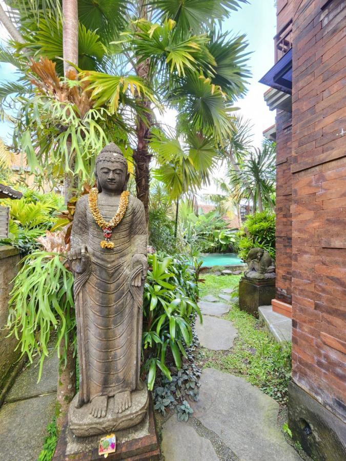 Buda Amitaba Ubud Exteriör bild